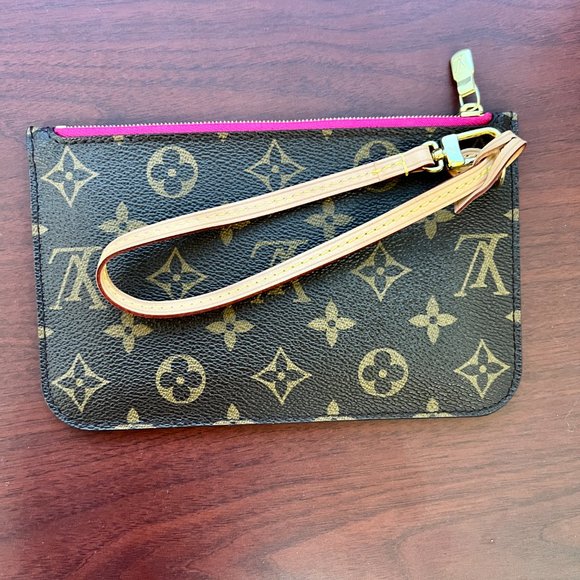 Louis Vuitton Monogram Brown and Gold Wristlet - Picture 13 of 13